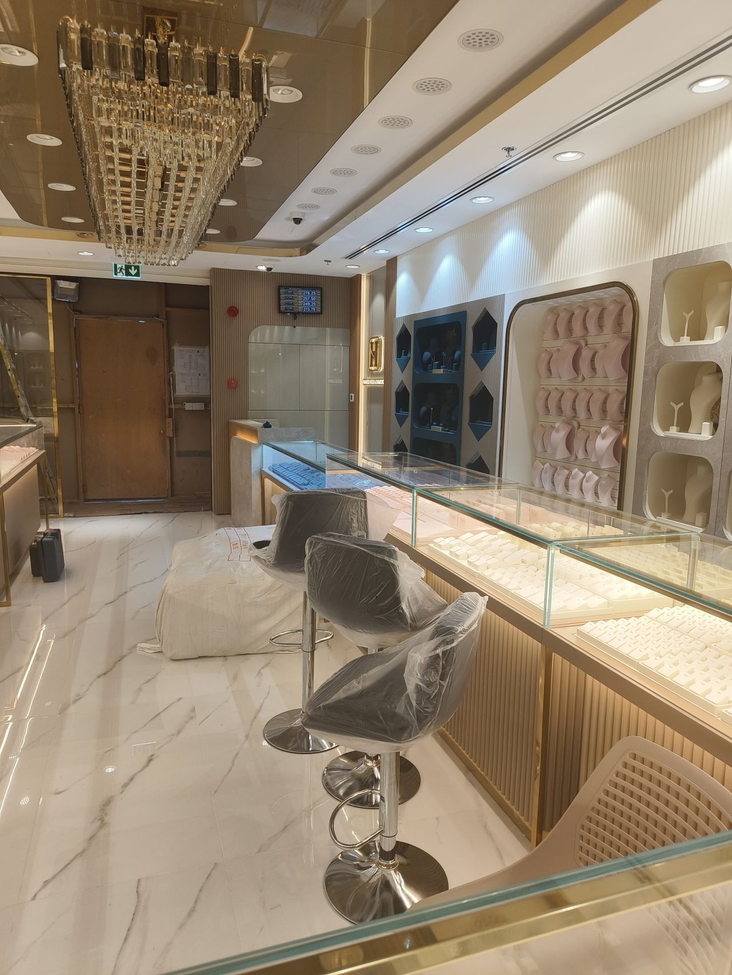 Hameed Jewellery – Safari Mall 3